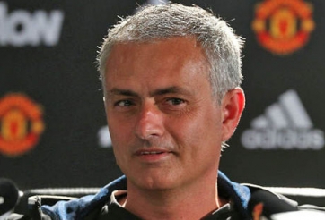 Rooney? Chỉ là muỗi với Mourinho!